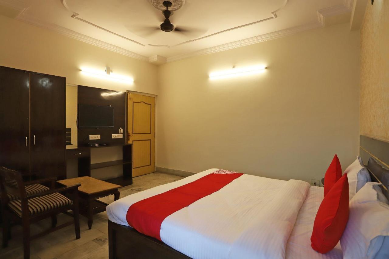 Oyo Flagship 76697 Hotel Park Awadh Lucknow Eksteriør bilde