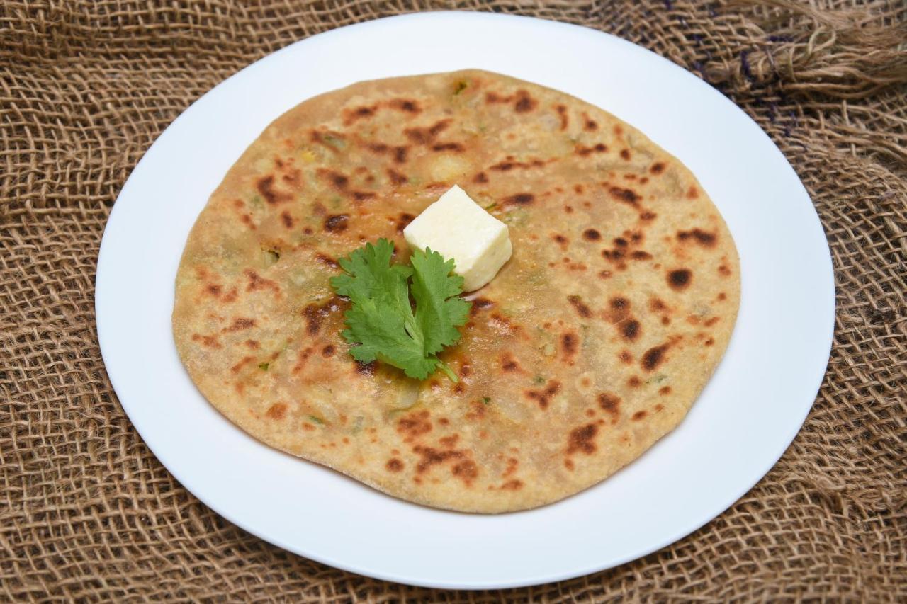 Oyo Flagship 76697 Hotel Park Awadh Lucknow Eksteriør bilde